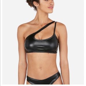 Matte strappy one shoulder bikini top and bottoms.